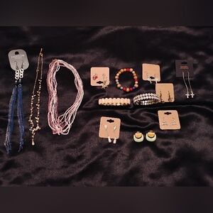 fashion jewelry lot necklaces bracelets earrings wholesale jewelry in bulk